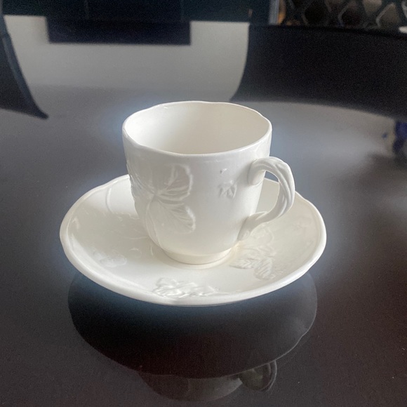 1940’s Salt glazed espresso cup and saucer. - Picture 2 of 6